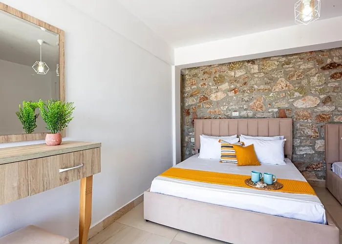 House Of Stones 2, Cozy W Parking Himare