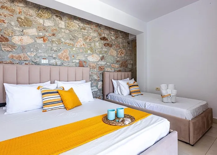 House Of Stones 2, Cozy W Parking *